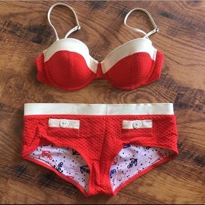 Nanette Lepore bikini size Large guc